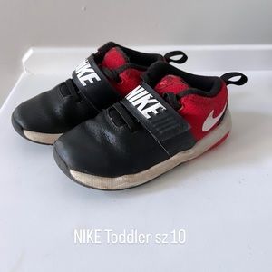 Boys Nike high tops. Used condition.